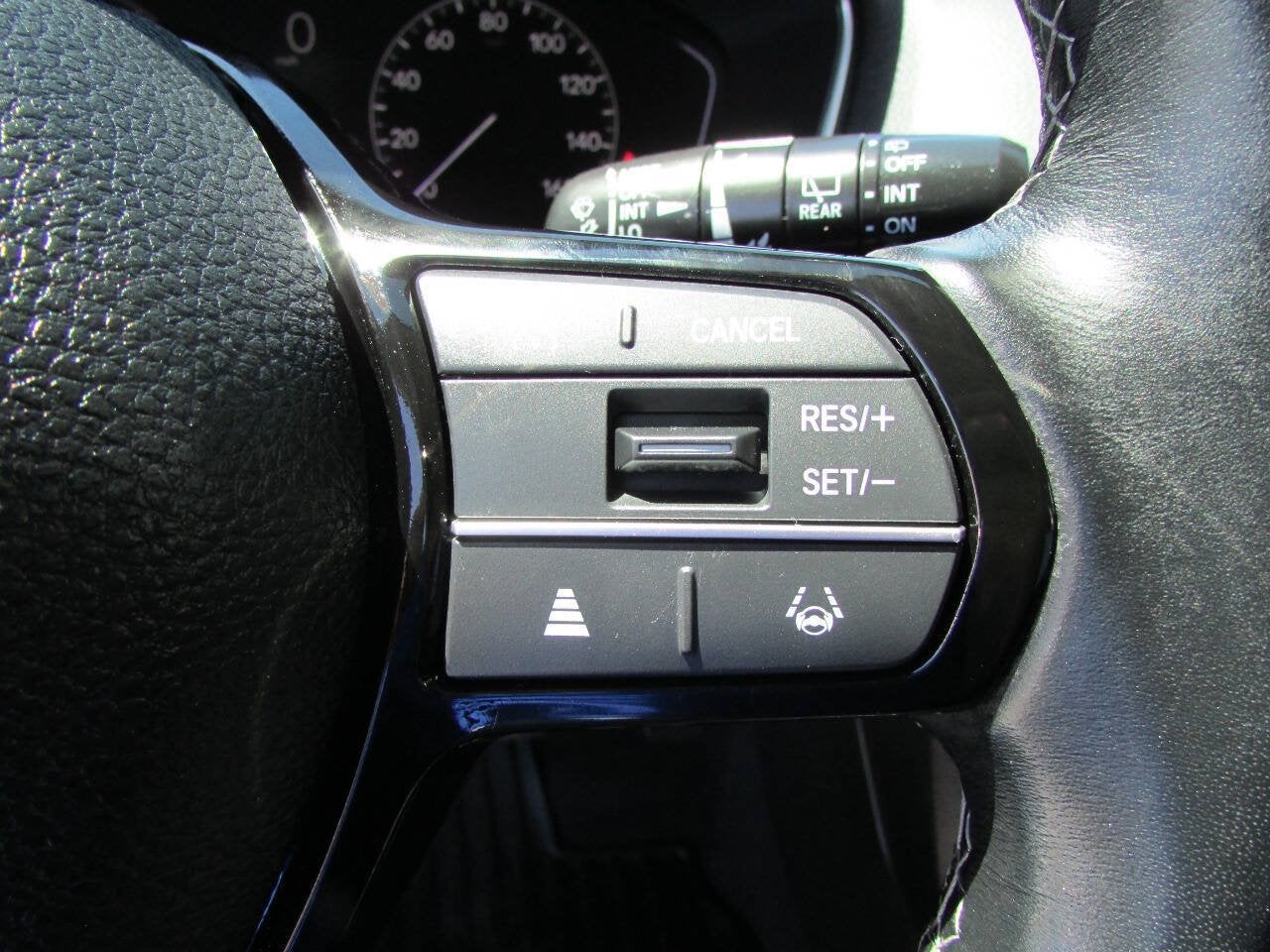 2023 Honda Civic Hatchback EX-L