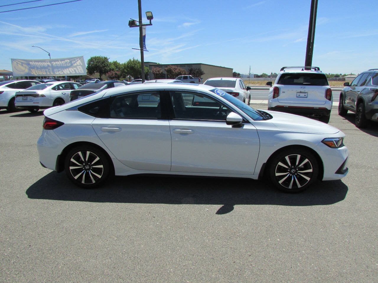 2023 Honda Civic Hatchback EX-L