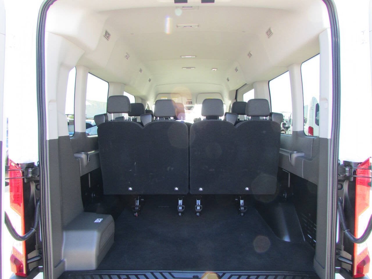 2026 Ford Transit Passenger Wagon 350 XLT 3dr LWB Medium Roof Passenger Van