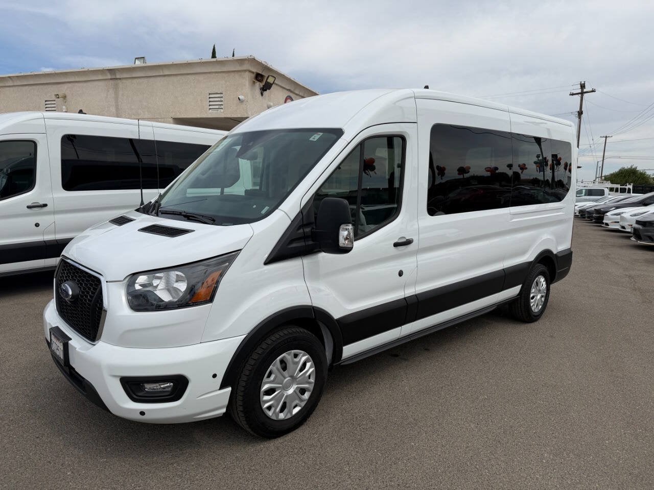 2025 Ford Transit Passenger Wagon 350 XLT 3dr LWB Medium Roof Passenger Van