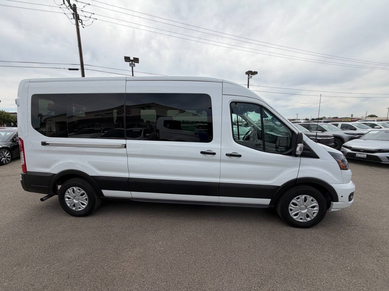 2025 Ford Transit Passenger Wagon 350 XLT 3dr LWB Medium Roof Passenger Van