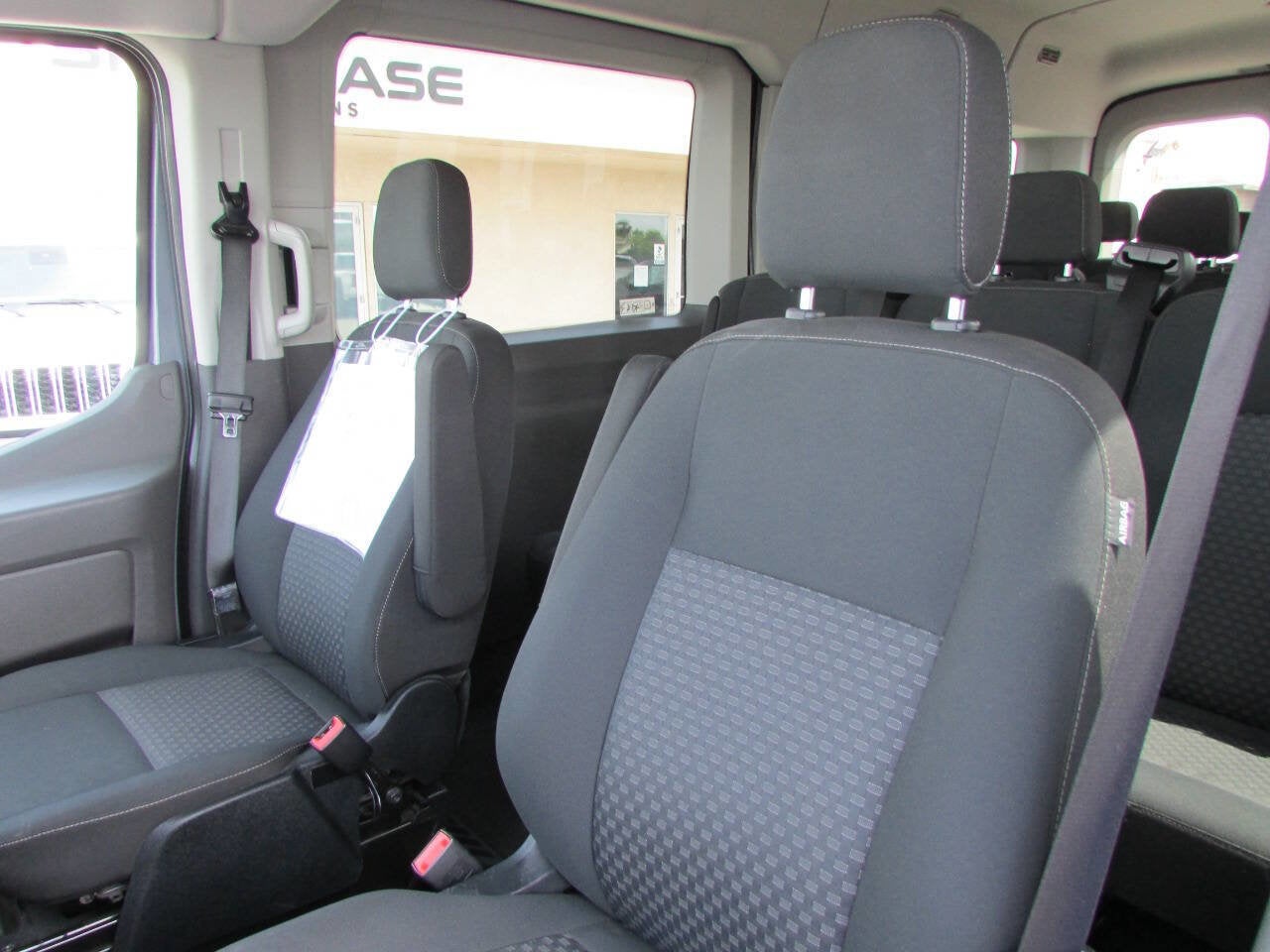2022 Ford Transit Passenger Wagon 350 XLT 3dr LWB Medium Roof Passenger Van