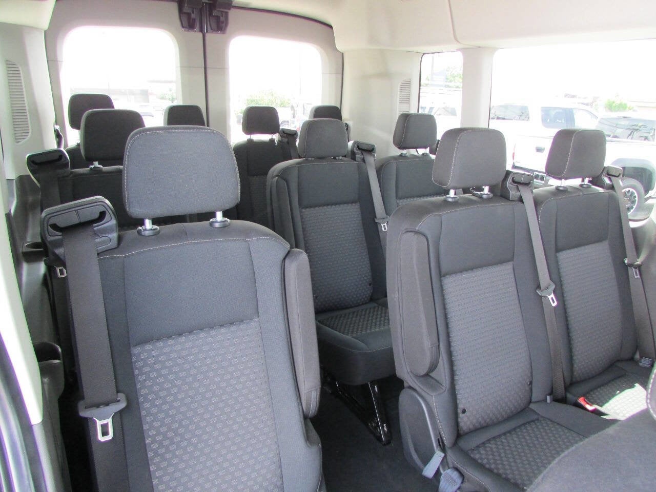 2022 Ford Transit Passenger Wagon 350 XLT 3dr LWB Medium Roof Passenger Van