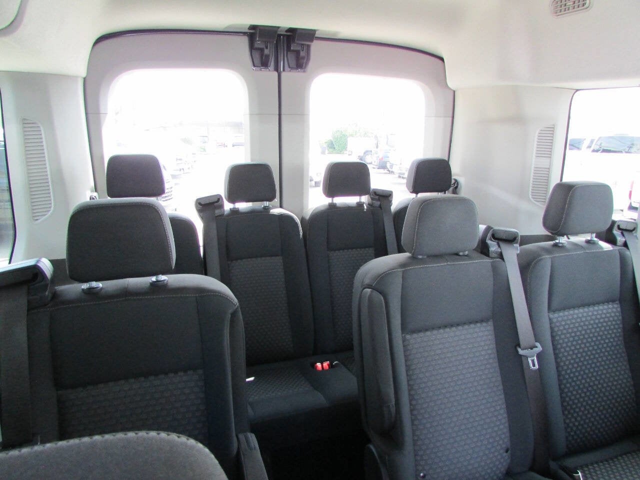 2022 Ford Transit Passenger Wagon 350 XLT 3dr LWB Medium Roof Passenger Van