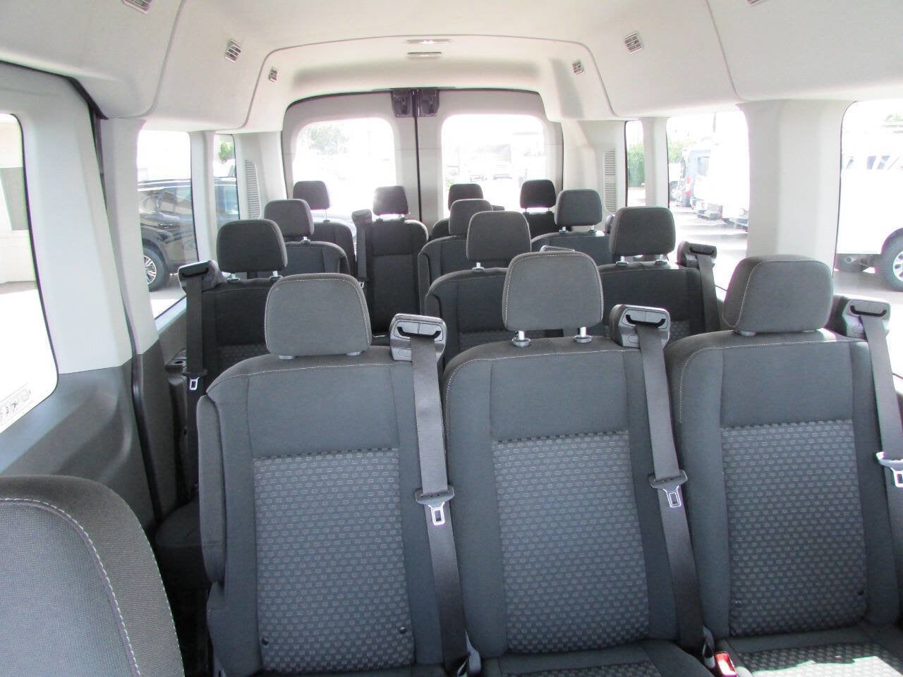 2022 Ford Transit Passenger Wagon 350 XLT 3dr LWB Medium Roof Passenger Van