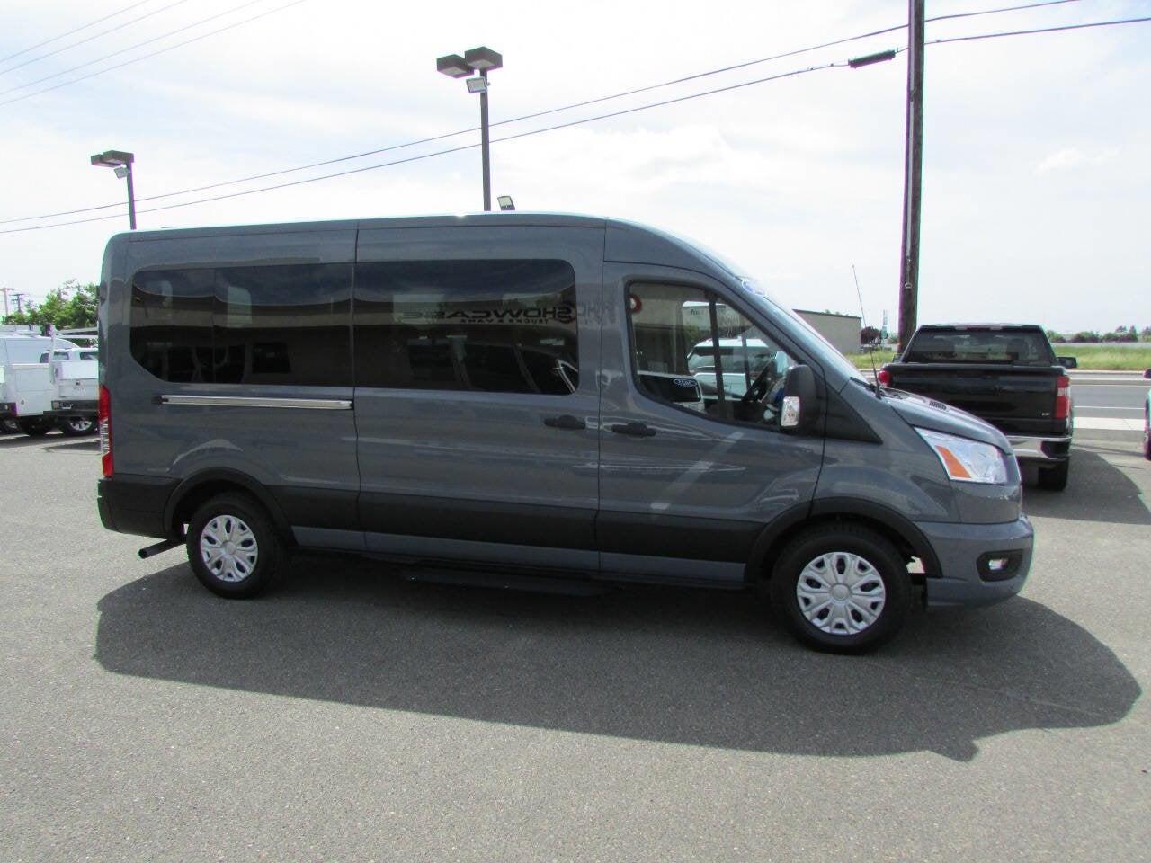 2022 Ford Transit Passenger Wagon 350 XLT 3dr LWB Medium Roof Passenger Van