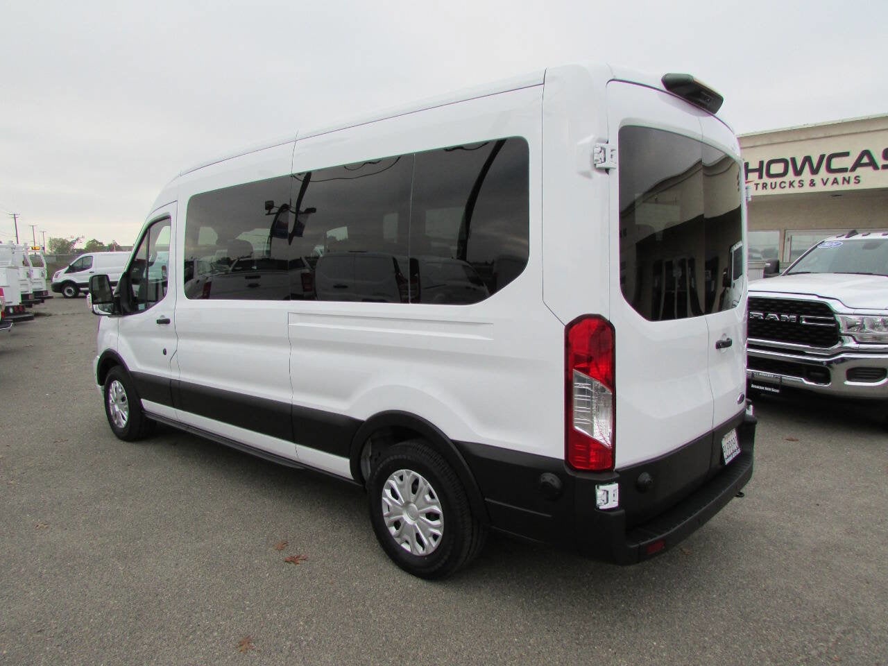 2024 Ford Transit Passenger Wagon 350 XLT 3dr LWB Medium Roof Passenger Van