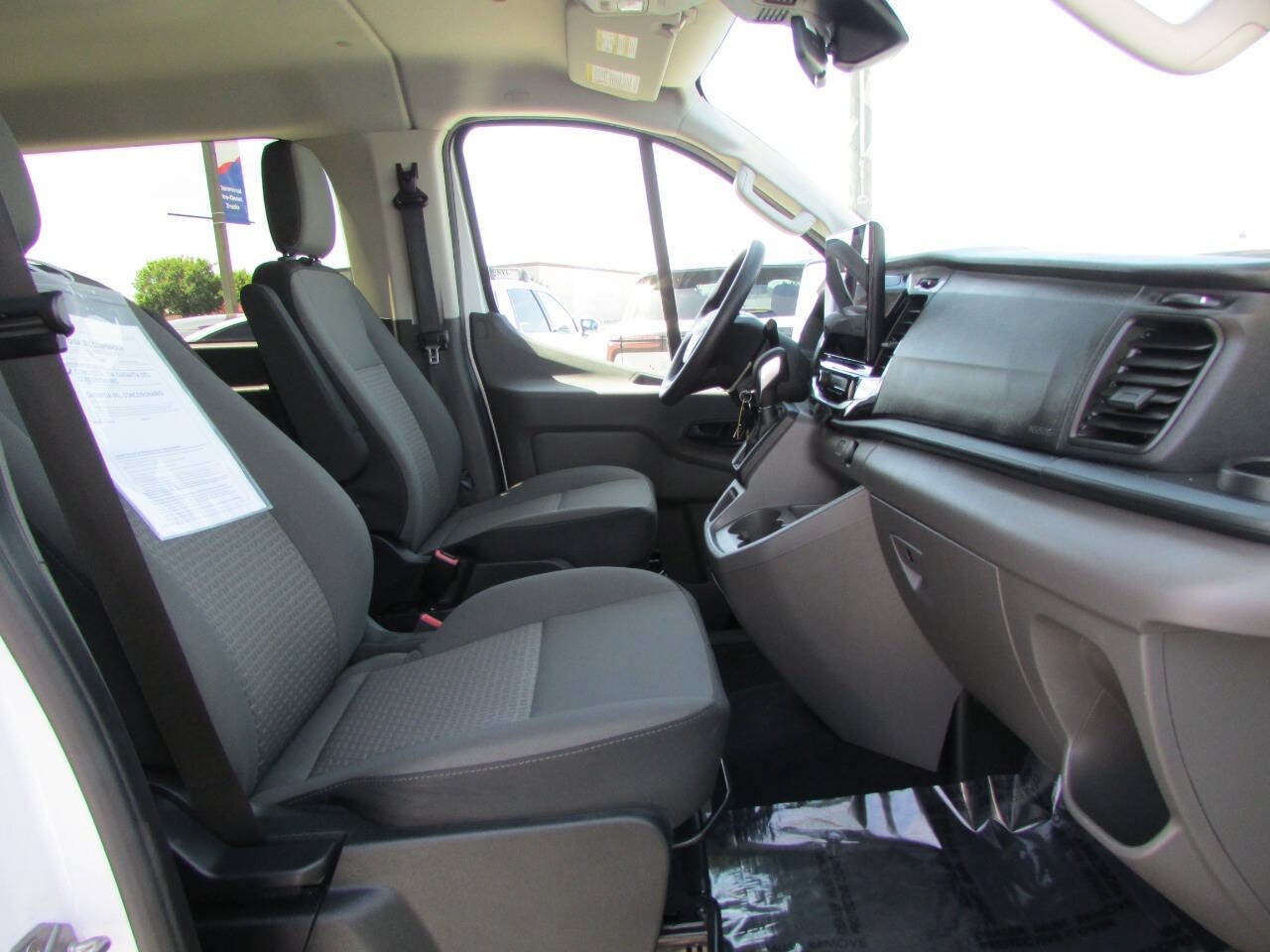 2025 Ford Transit Passenger Wagon 350 XLT 3dr LWB Low Roof Passenger Van