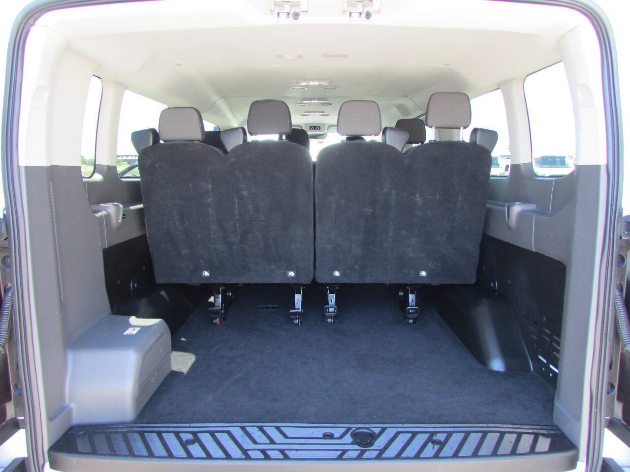 2023 Ford Transit Passenger Wagon 350 XLT 3dr LWB Low Roof Passenger Van