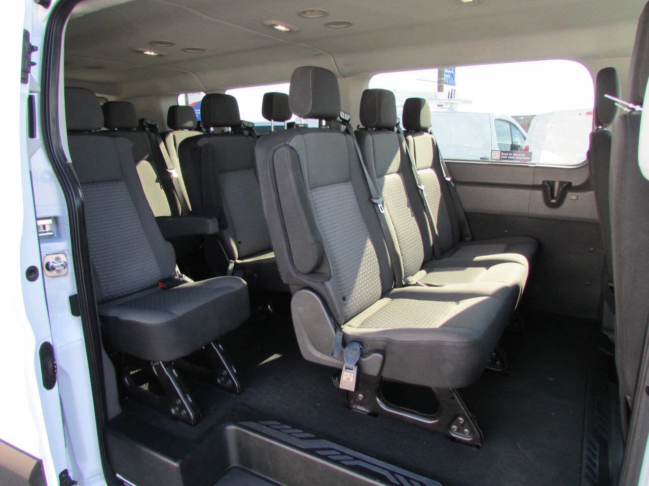 2022 Ford Transit Passenger Wagon 350 XLT 3dr LWB Low Roof Passenger Van