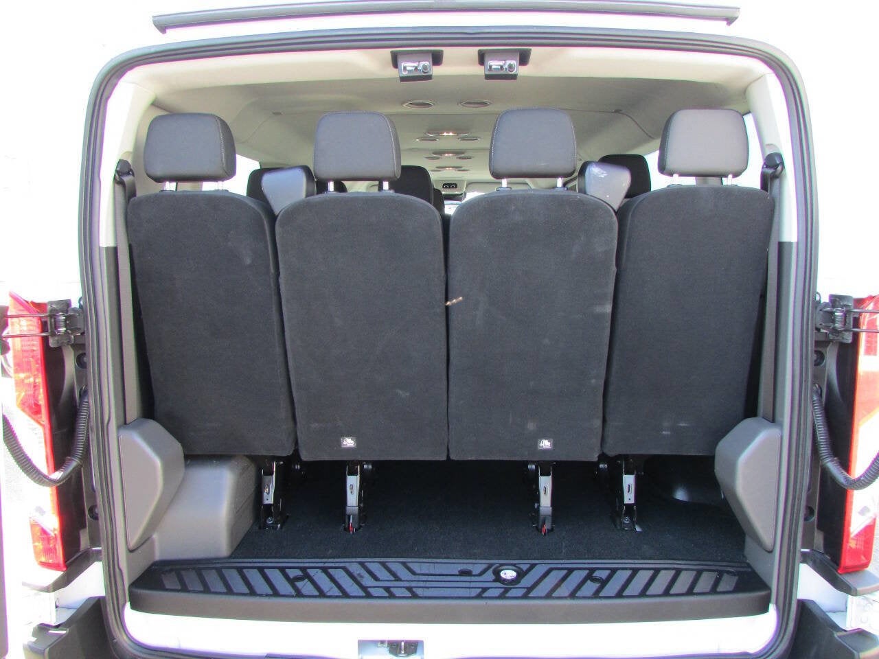 2022 Ford Transit Passenger Wagon 350 XLT 3dr LWB Low Roof Passenger Van