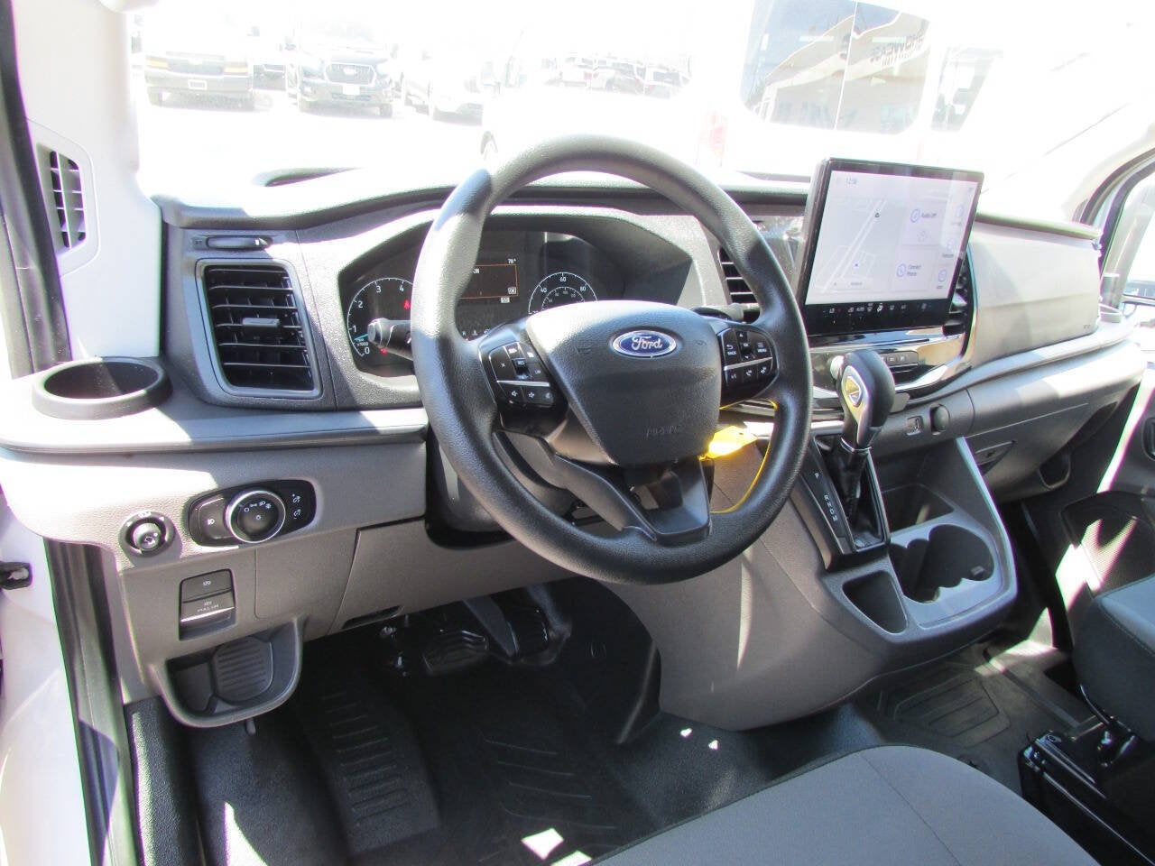 2024 Ford Transit Passenger Wagon 350 XLT AWD 3dr LWB Medium Roof Passenger Van