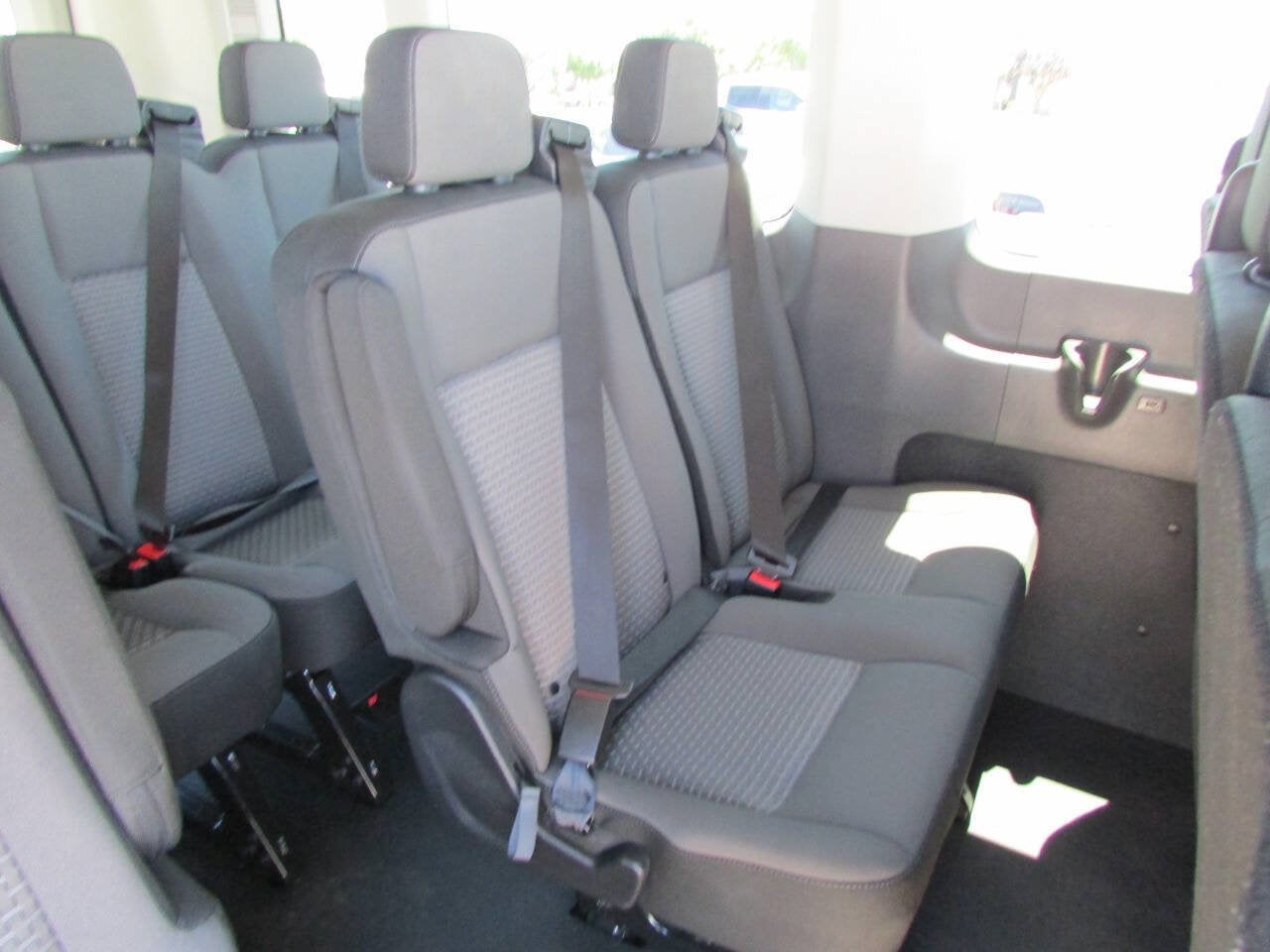 2024 Ford Transit Passenger Wagon 350 XLT AWD 3dr LWB Medium Roof Passenger Van