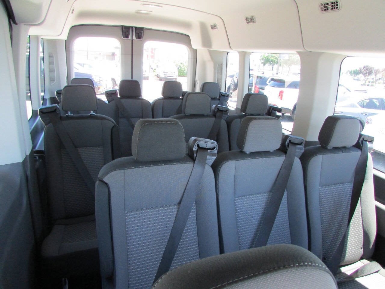2024 Ford Transit Passenger Wagon 350 XLT AWD 3dr LWB Medium Roof Passenger Van