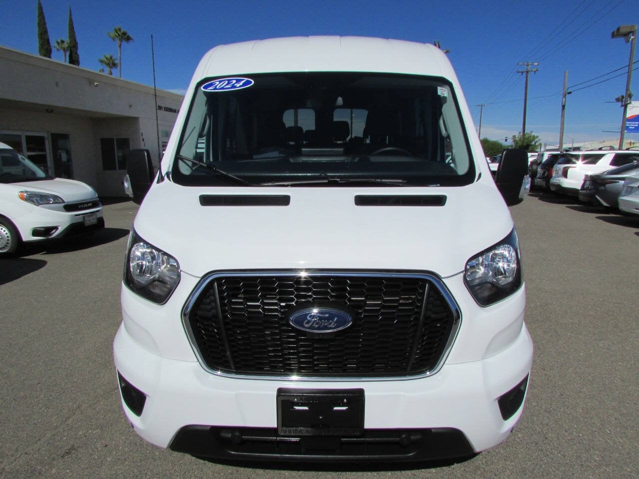 2024 Ford Transit Passenger Wagon 350 XLT AWD 3dr LWB Medium Roof Passenger Van