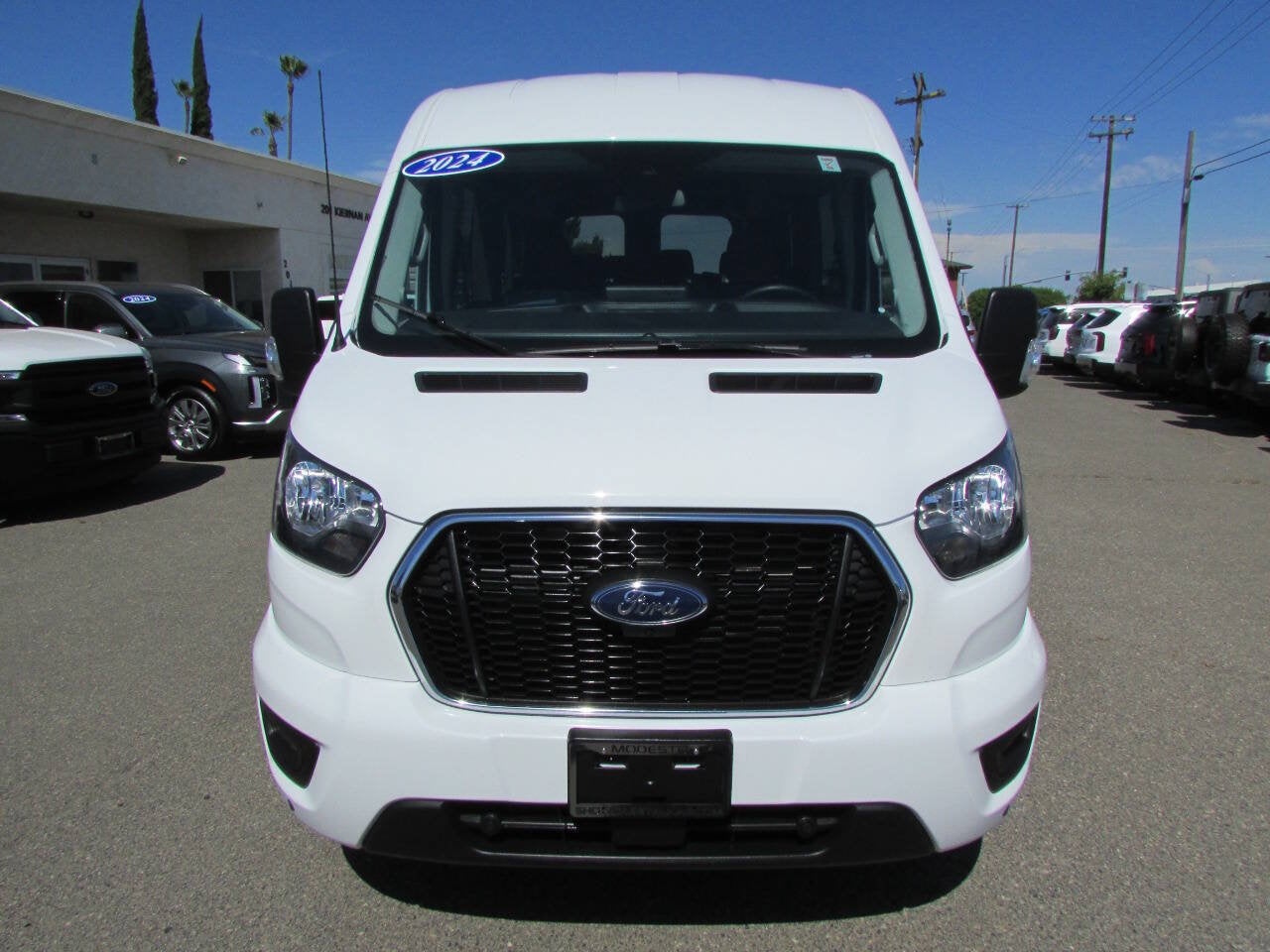 2024 Ford Transit Passenger Wagon 350 XLT AWD 3dr LWB Medium Roof Passenger Van