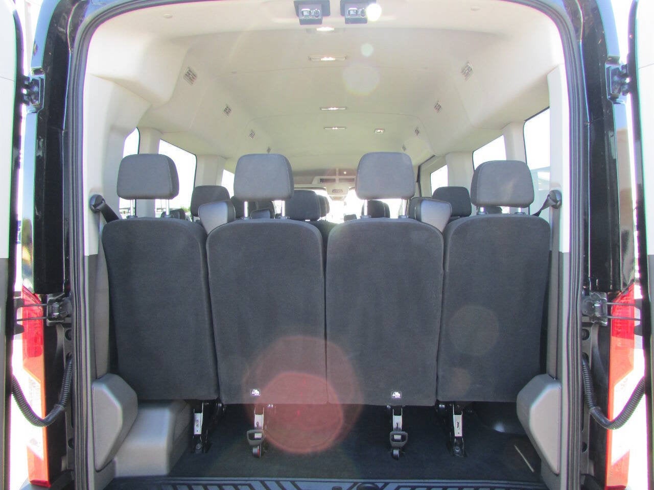 2024 Ford Transit Passenger Wagon 350 XLT AWD 3dr LWB Medium Roof Passenger Van