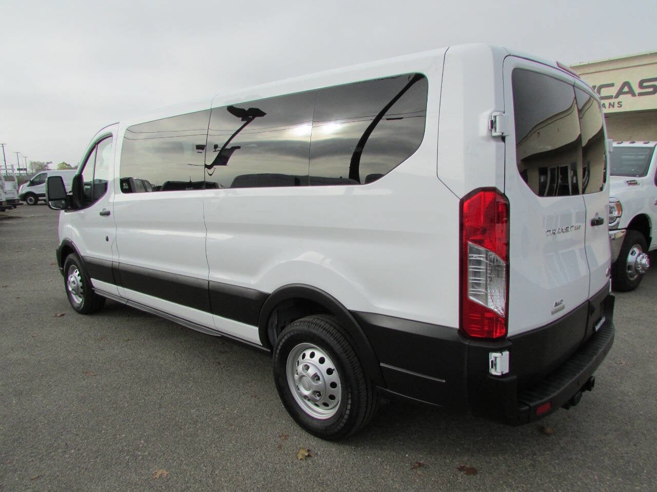 2023 Ford Transit Passenger Wagon 350 XL AWD 3dr LWB Low Roof Passenger Van