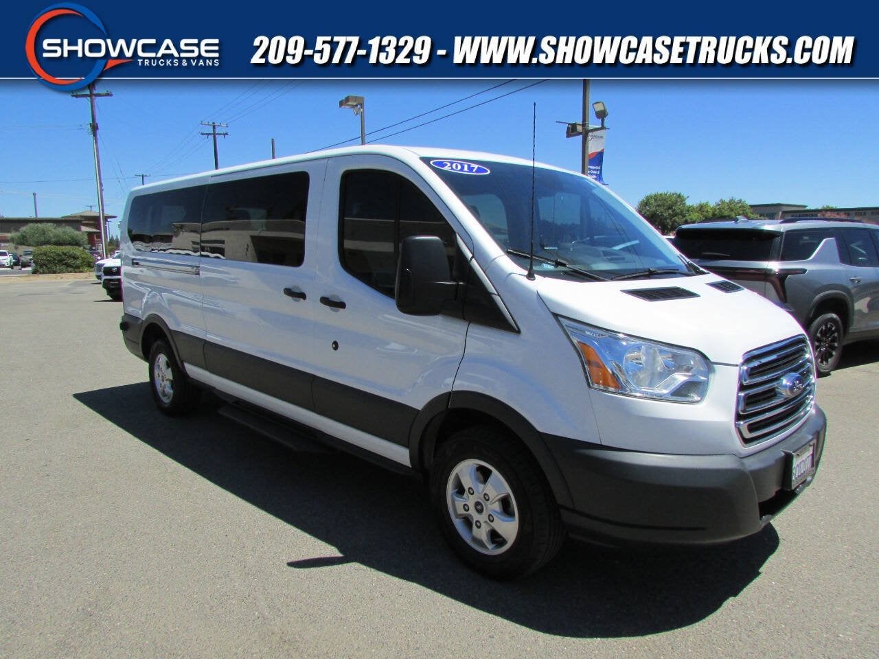 2017 Ford Transit Wagon 350 XLT 3dr LWB Low Roof Passenger Van w/Sliding Side Door