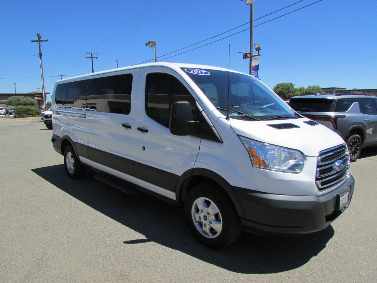 2017 Ford Transit Wagon 350 XLT 3dr LWB Low Roof Passenger Van w/Sliding Side Door