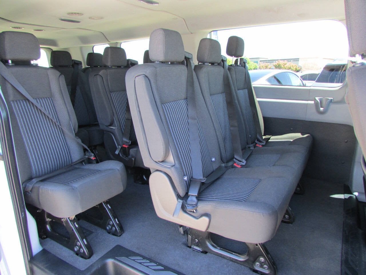 2017 Ford Transit Wagon 350 XLT 3dr LWB Low Roof Passenger Van w/Sliding Side Door