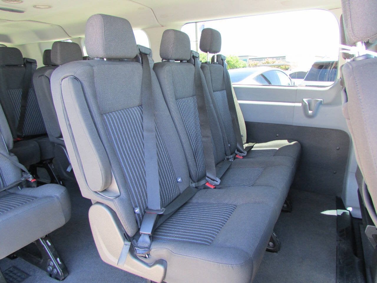 2017 Ford Transit Wagon 350 XLT 3dr LWB Low Roof Passenger Van w/Sliding Side Door