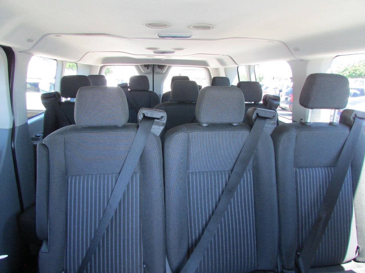 2017 Ford Transit Wagon 350 XLT 3dr LWB Low Roof Passenger Van w/Sliding Side Door