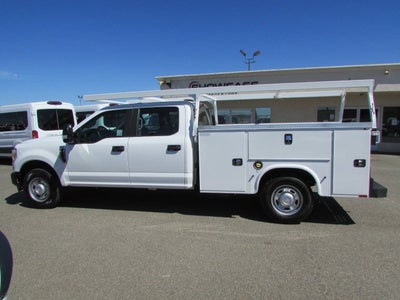 2022 Ford Super Duty F-250 SRW XL 4x2 4dr Crew Cab 8 ft. LB Pickup
