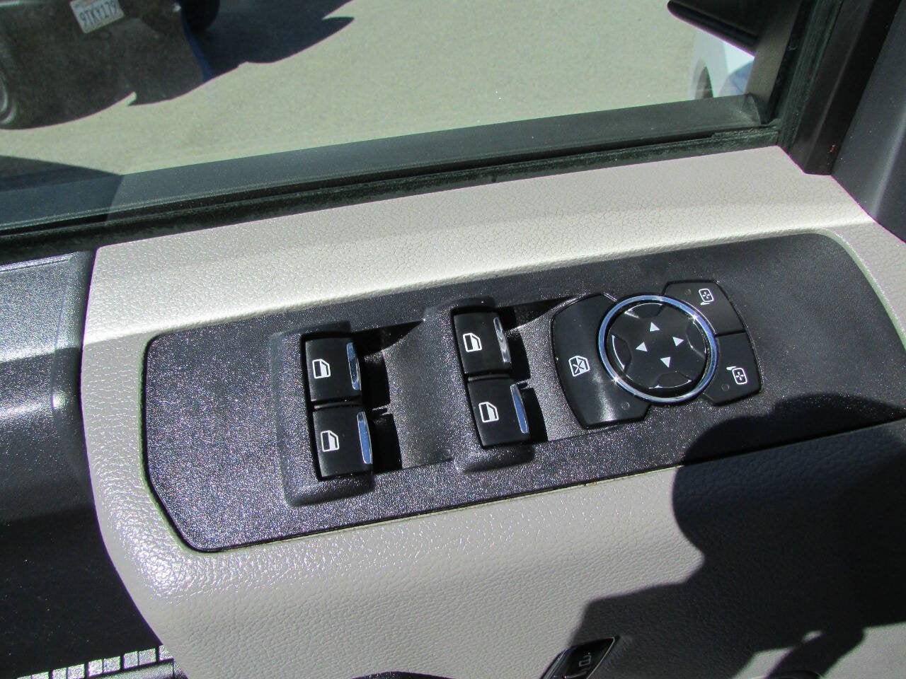2022 Ford Super Duty F-250 SRW XL 4x2 4dr Crew Cab 8 ft. LB Pickup