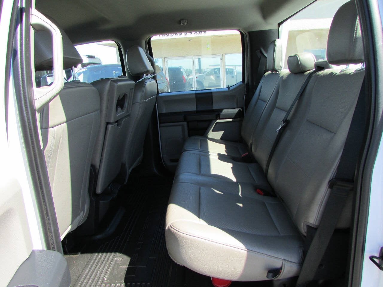 2022 Ford Super Duty F-250 SRW XL 4x2 4dr Crew Cab 8 ft. LB Pickup