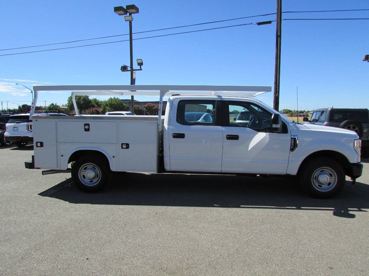 2022 Ford Super Duty F-250 SRW XL 4x2 4dr Crew Cab 8 ft. LB Pickup