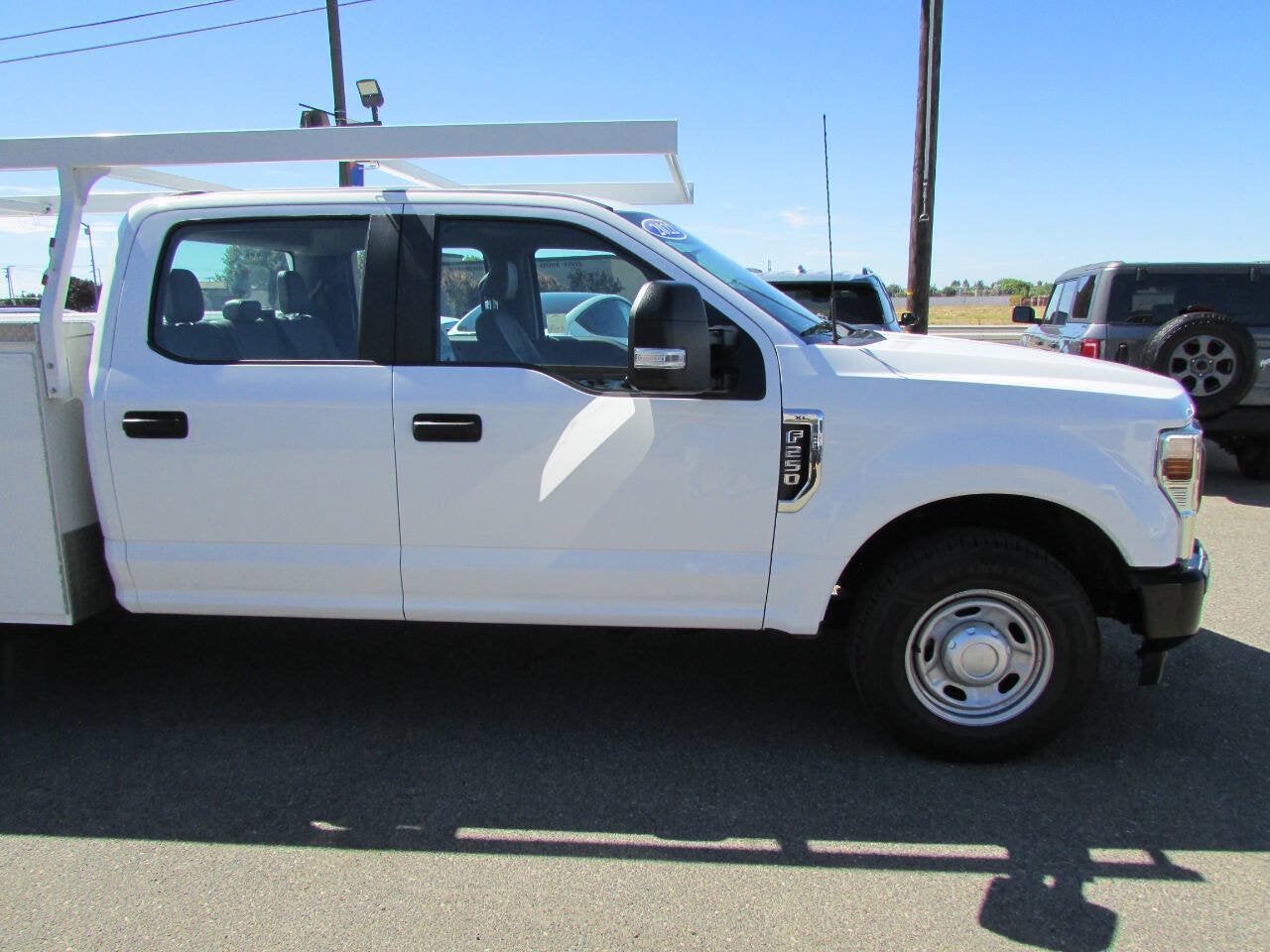 2022 Ford Super Duty F-250 SRW XL 4x2 4dr Crew Cab 8 ft. LB Pickup
