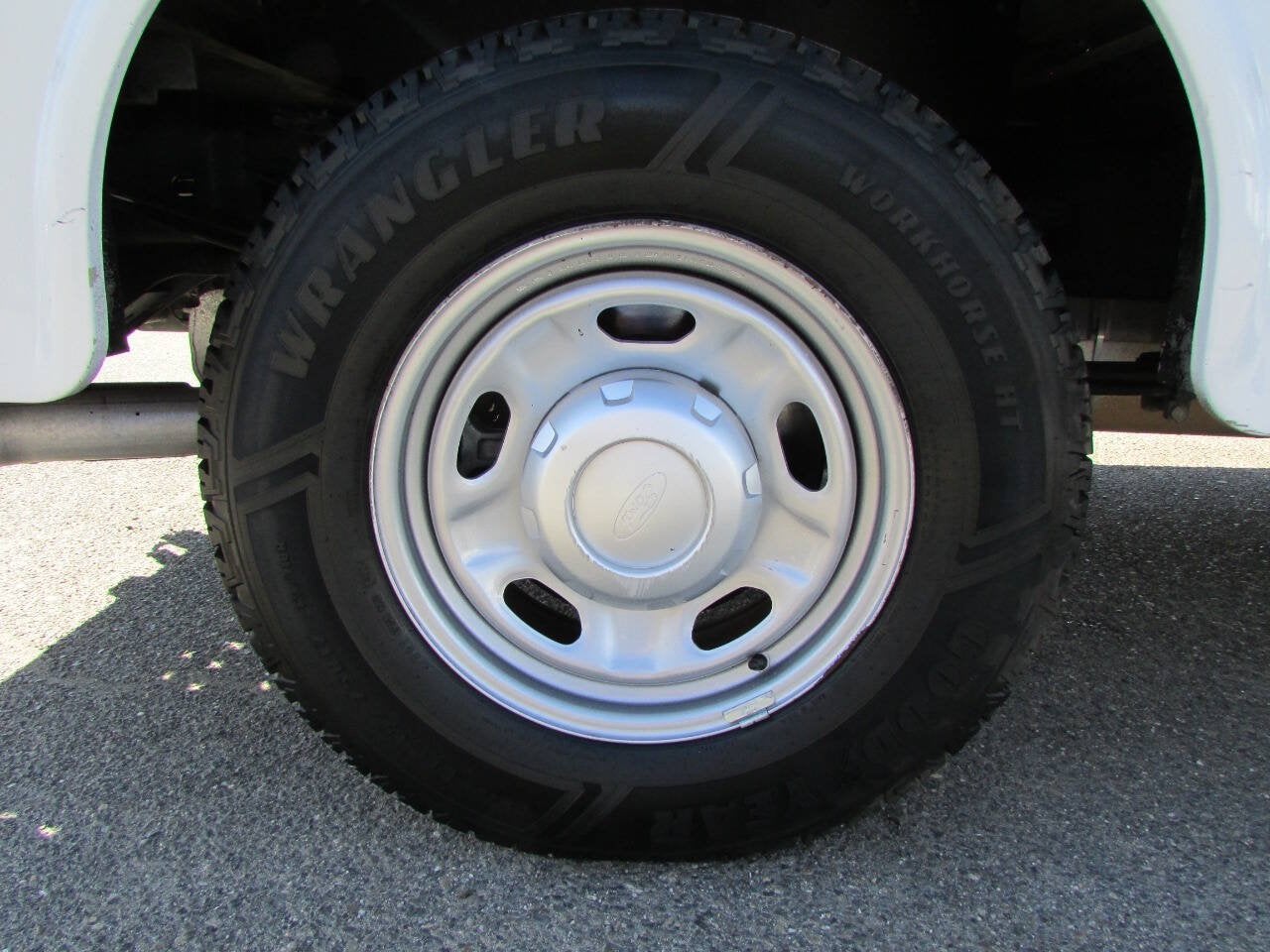 2022 Ford Super Duty F-250 SRW 4X2 4dr Crew Cab 159.8 176.0 in. WB