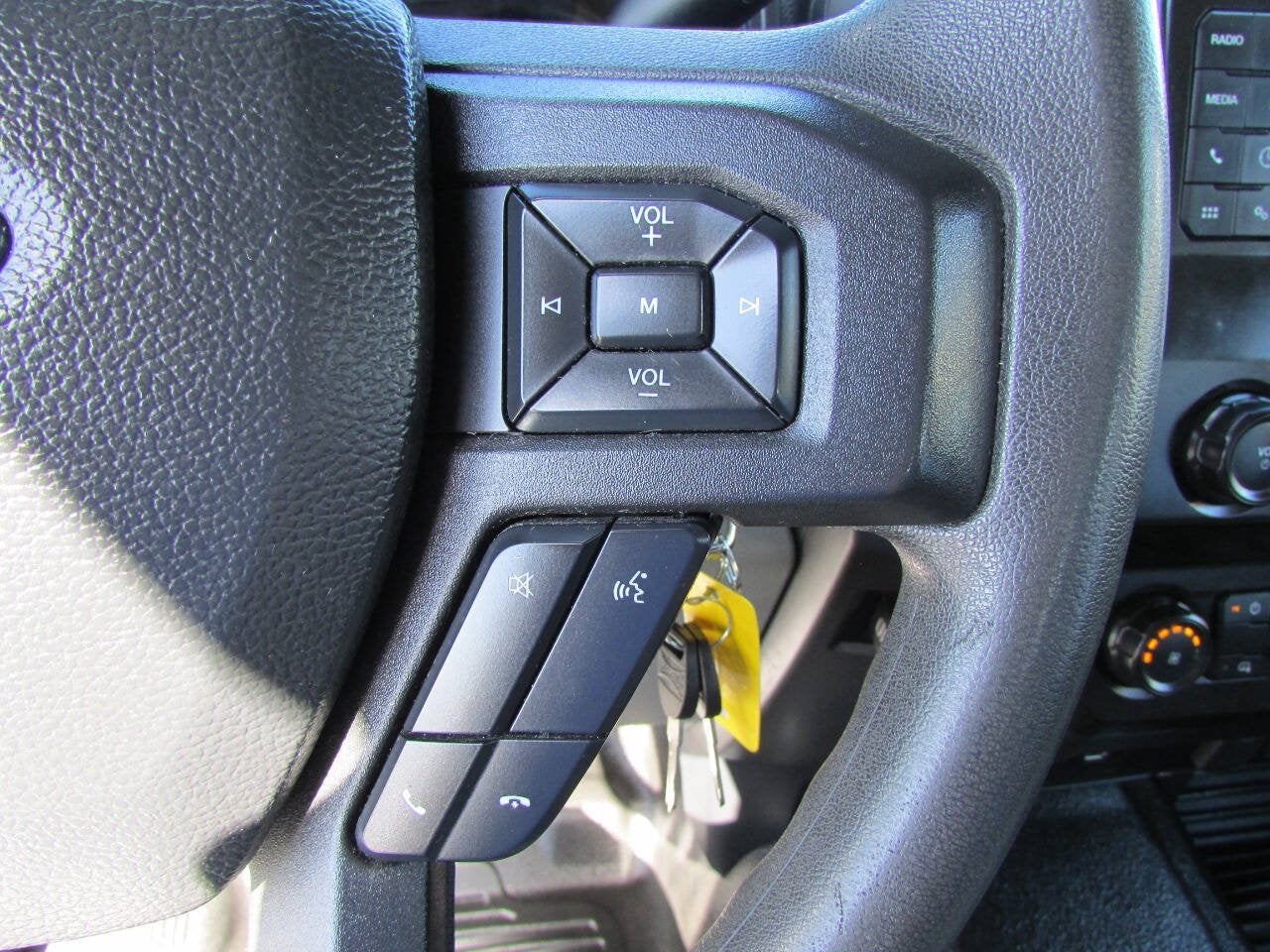 2022 Ford Super Duty F-250 SRW 4X2 4dr Crew Cab 159.8 176.0 in. WB