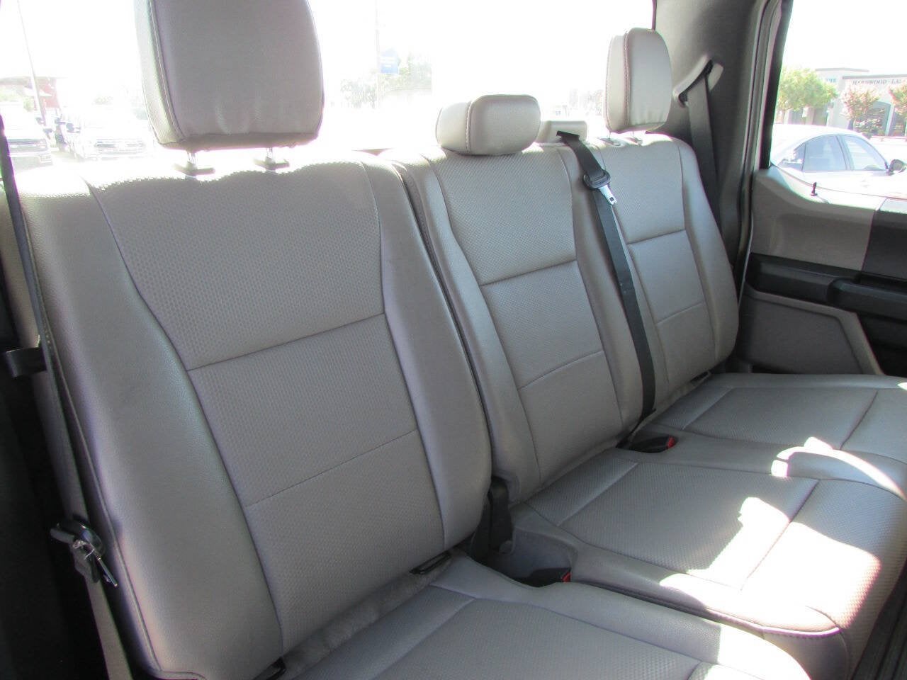 2022 Ford Super Duty F-250 SRW 4X2 4dr Crew Cab 159.8 176.0 in. WB