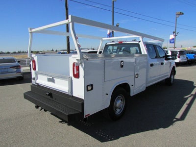 2022 Ford Super Duty F-250 SRW 4X2 4dr Crew Cab 159.8 176.0 in. WB