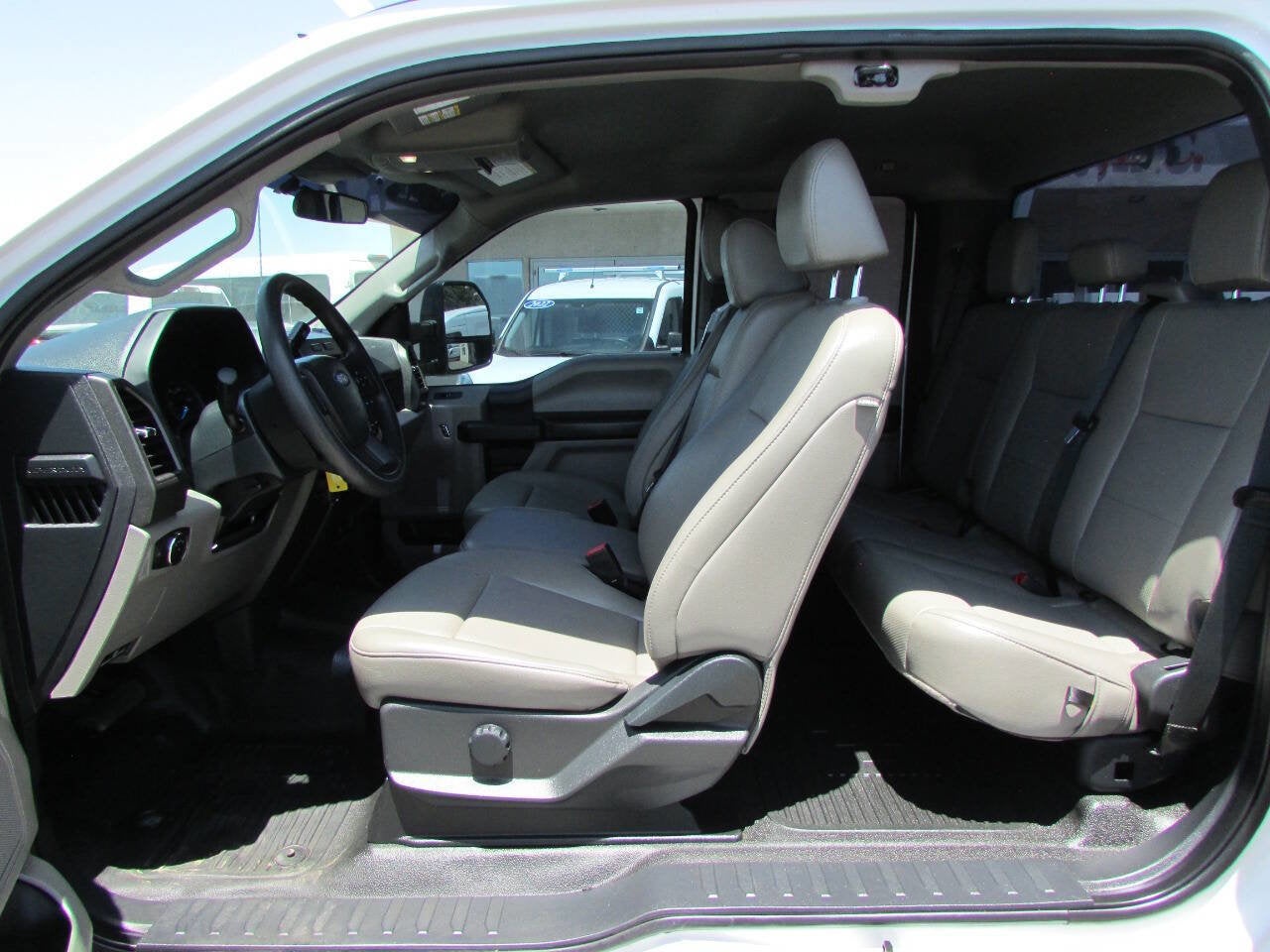 2022 Ford Super Duty F-350 SRW XL 4x2 4dr SuperCab 8 ft. LB SRW Pickup