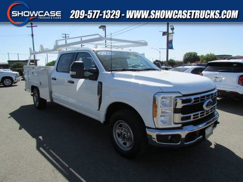 2023 Ford Super Duty F-350 SRW XL 4x2 4dr Crew Cab 179 in. WB SRW Chassis