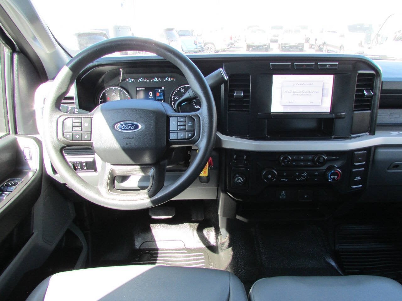 2023 Ford Super Duty F-350 SRW XL 4x2 4dr Crew Cab 179 in. WB SRW Chassis