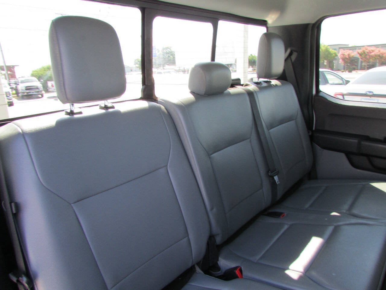 2023 Ford Super Duty F-350 SRW XL 4x2 4dr Crew Cab 179 in. WB SRW Chassis