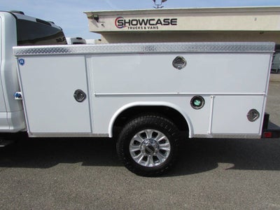 2021 Ford Super Duty F-350 SRW XLT 4x4 4dr Crew Cab 179 in. WB SRW Chassis