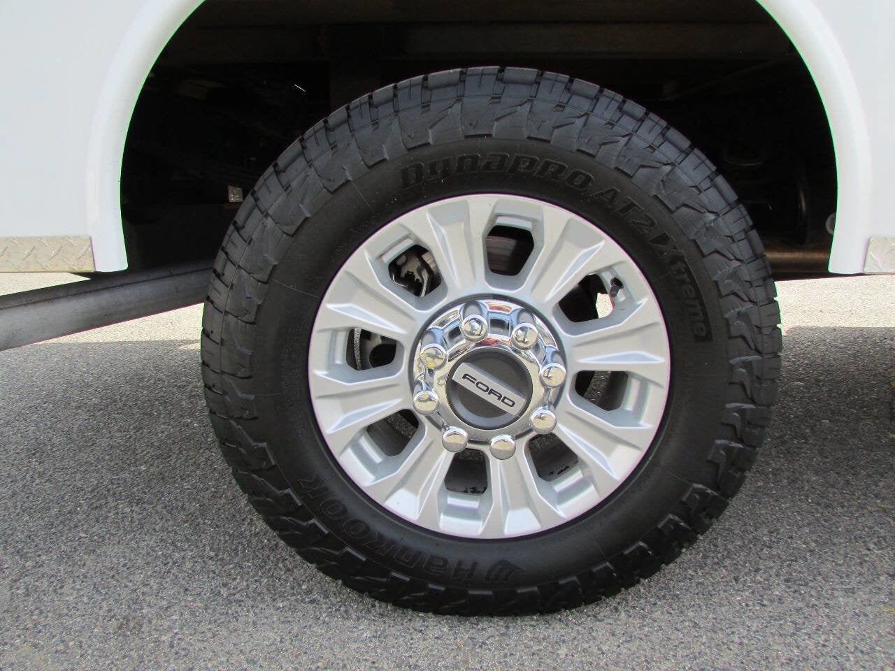 2021 Ford Super Duty F-350 SRW XLT 4x4 4dr Crew Cab 179 in. WB SRW Chassis