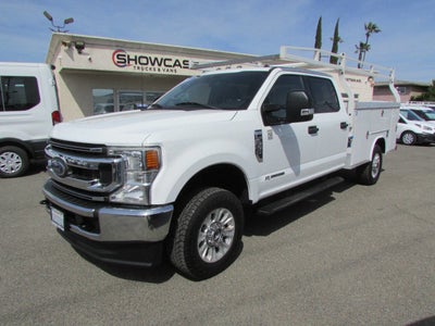 2022 Ford Super Duty F-350 SRW XLT 4x4 4dr Crew Cab 179 in. WB SRW Chassis