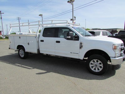 2022 Ford Super Duty F-350 SRW XLT 4x4 4dr Crew Cab 179 in. WB SRW Chassis