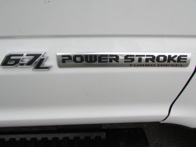 2021 Ford Super Duty F-350 SRW XLT 4x4 4dr Crew Cab 179 in. WB SRW Chassis
