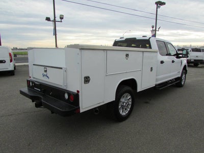 2021 Ford Super Duty F-350 SRW XLT 4x4 4dr Crew Cab 179 in. WB SRW Chassis