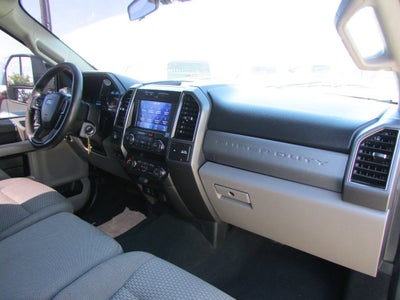 2021 Ford Super Duty F-350 SRW XLT 4x4 4dr Crew Cab 179 in. WB SRW Chassis