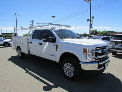 2021 Ford Super Duty F-350 SRW XLT 4x4 4dr Crew Cab 179 in. WB SRW Chassis