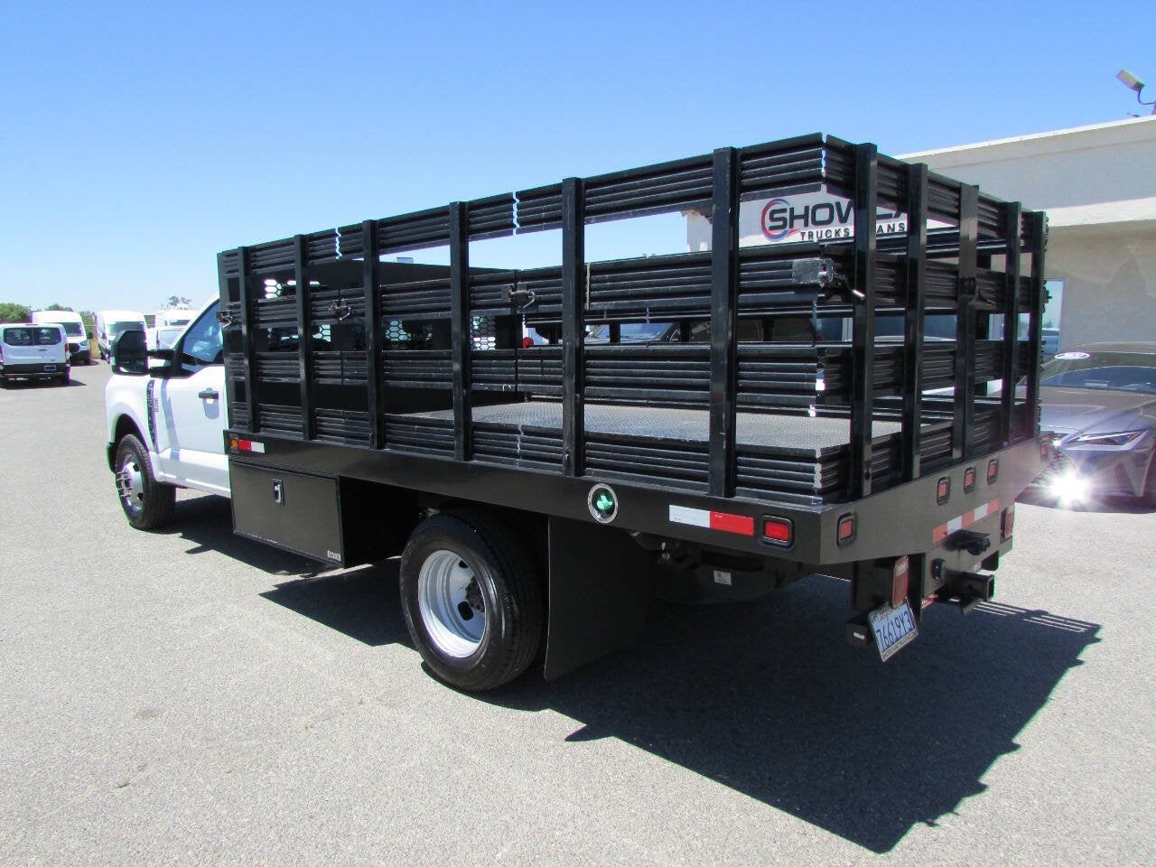 2023 Ford Super Duty F-350 DRW XL 4x2 2dr Regular Cab 169 in. WB DRW Chassis