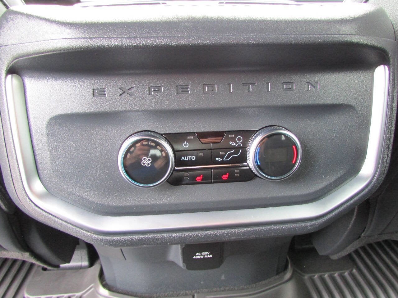 2025 Ford Expedition Tremor